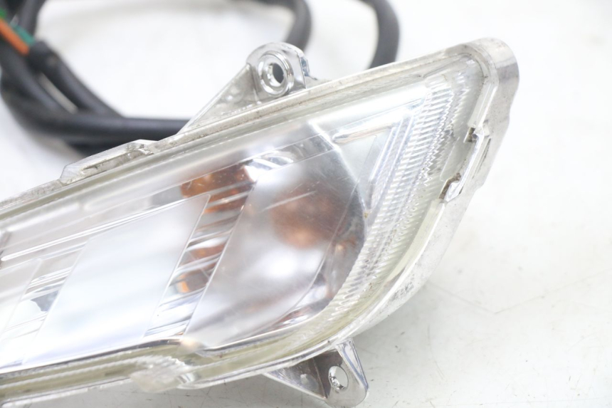 photo de VOORSTE LINKER KNIPPERLICHT PEUGEOT TWEET PRO CARGO 50 (2018 - 2022) - Zoom op gebruiksstaat