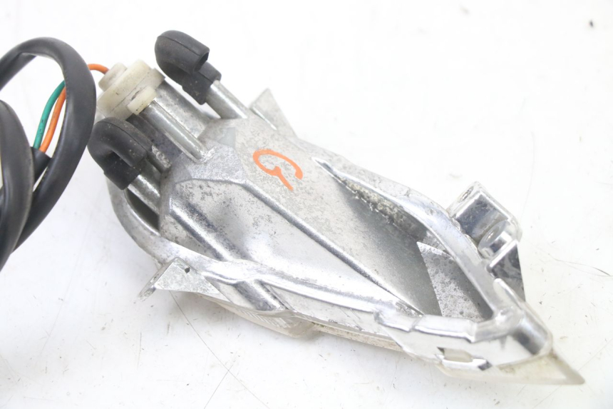 photo de VOORSTE LINKER KNIPPERLICHT PEUGEOT TWEET PRO CARGO 50 (2018 - 2022) - Bevestigingspunten