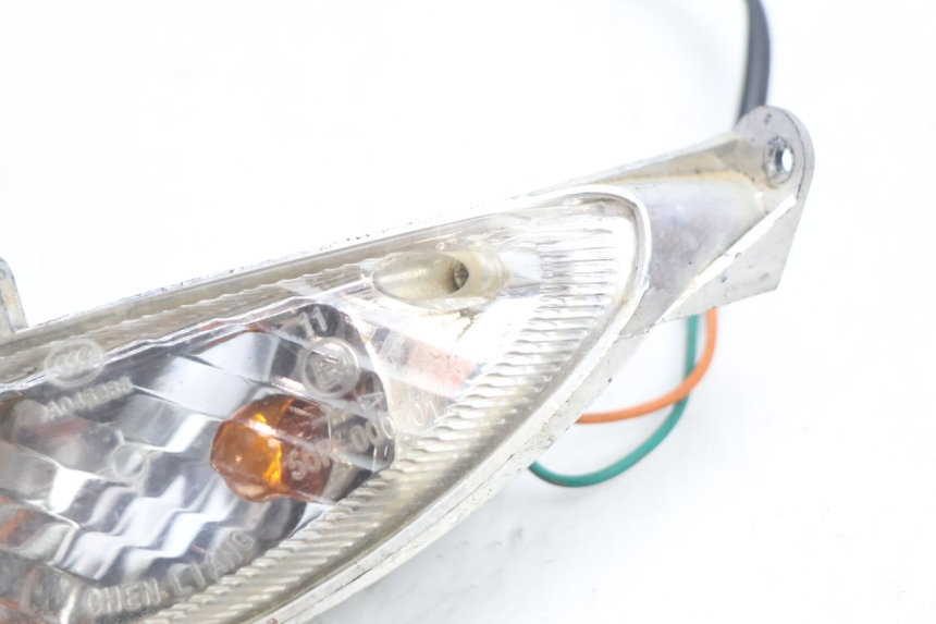 photo de VOORSTE LINKER KNIPPERLICHT PEUGEOT V-CLIC VCLIC 50 (2007 - 2013) - Zoom op gebruiksstaat