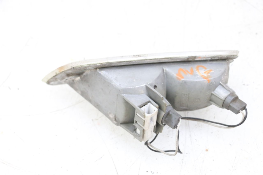 photo de VOORSTE LINKER KNIPPERLICHT PIAGGIO VESPA GTS SUPER IE 125 (2009 - 2016) - Technische close-up