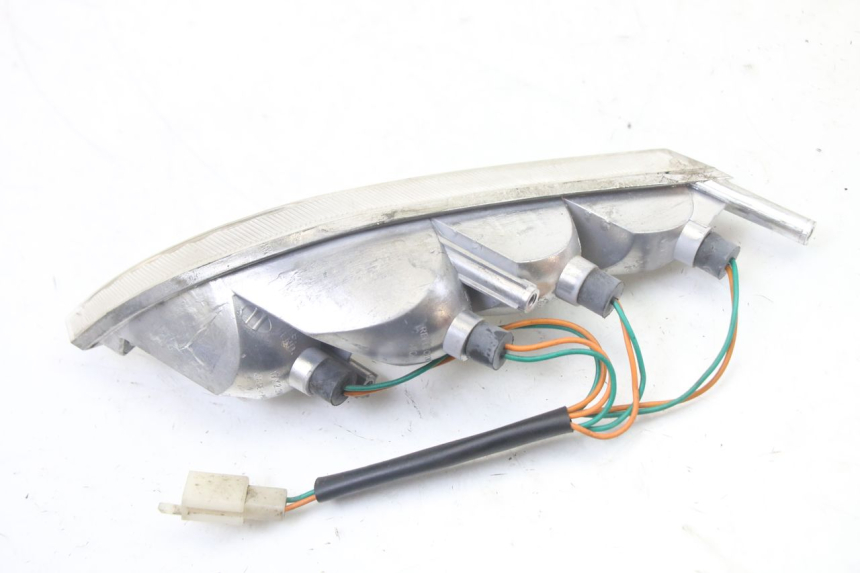 photo de VOORSTE LINKER KNIPPERLICHT PEUGEOT VIVACITY NEW 2T 50 (2008 - 2017) - Technische close-up