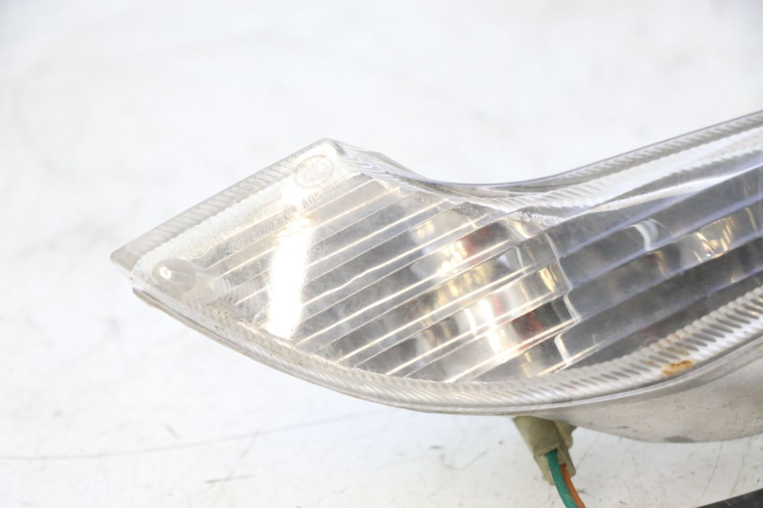 photo de VOORSTE LINKER KNIPPERLICHT PEUGEOT VIVACITY NEW 2T 50 (2008 - 2017) - Detail van het onderdeel