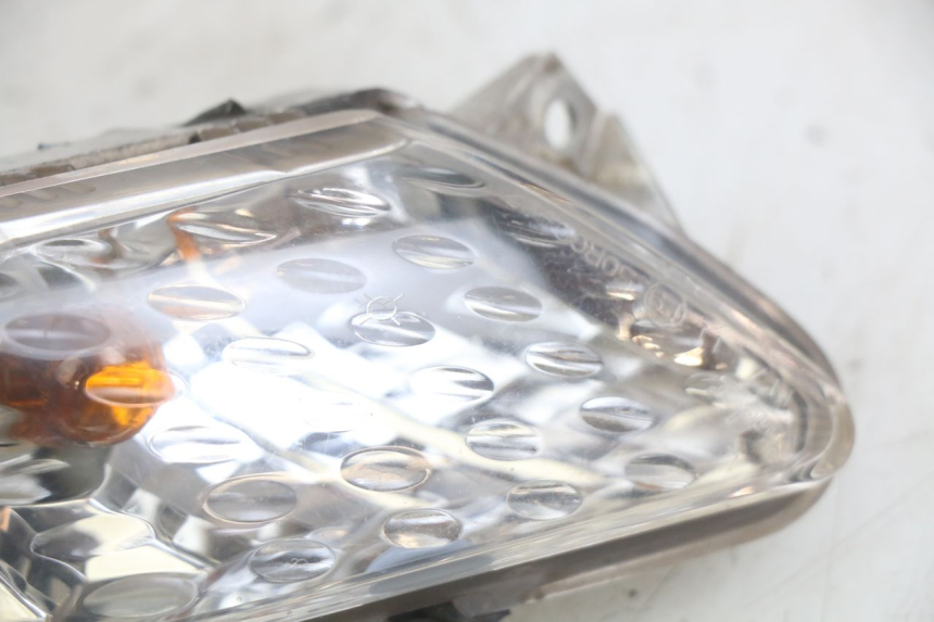 photo de VOORSTE LINKER KNIPPERLICHT YAMAHA X-MAX XMAX 250 (2006 - 2009) - Detail van het onderdeel