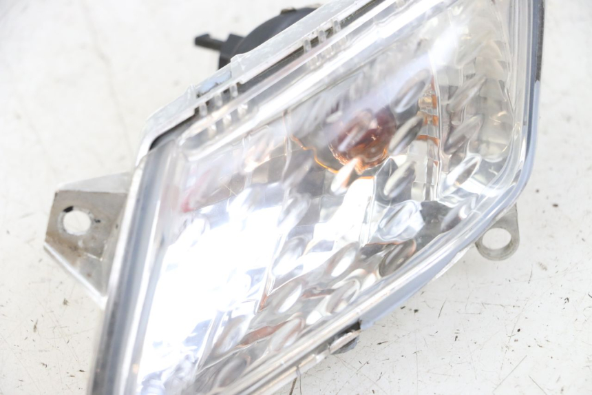 photo de VOORSTE LINKER KNIPPERLICHT YAMAHA XMAX X-MAX 125 (2006 - 2009) - Detail van het onderdeel