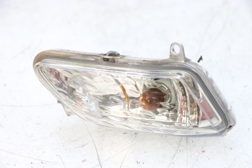 photo de VOORSTE LINKER KNIPPERLICHT YAMAHA XMAX X-MAX 125 (2006 - 2009) - Technische close-up