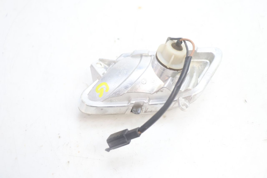 photo de VOORSTE LINKER KNIPPERLICHT YAMAHA XMAX X-MAX 125 (2006 - 2009) - Zoom op gebruiksstaat