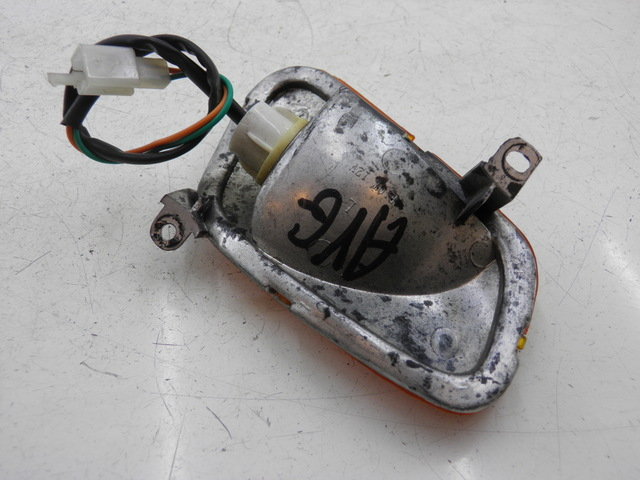 photo de VOORSTE LINKER KNIPPERLICHT YIYING YY 125 T-10 125 (2006 - 2012) - Andere kijkhoek