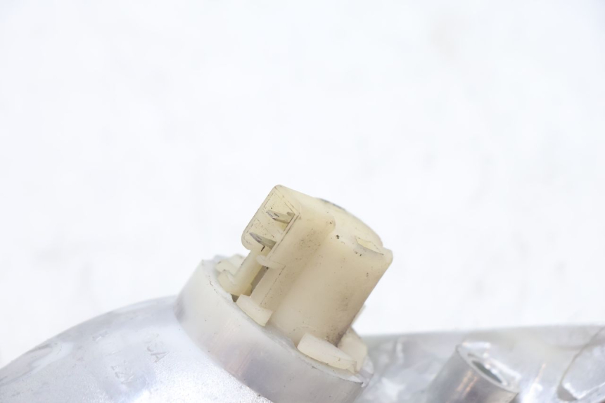 photo de VOORSTE LINKER KNIPPERLICHT PIAGGIO ZIP 2T 50 (2009 - 2019) - Technische close-up