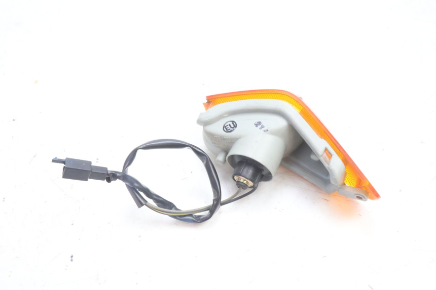 photo de VOORSTE LINKER KNIPPERLICHT KAWASAKI ZZR 600 (1995 - 2004) - Overzicht