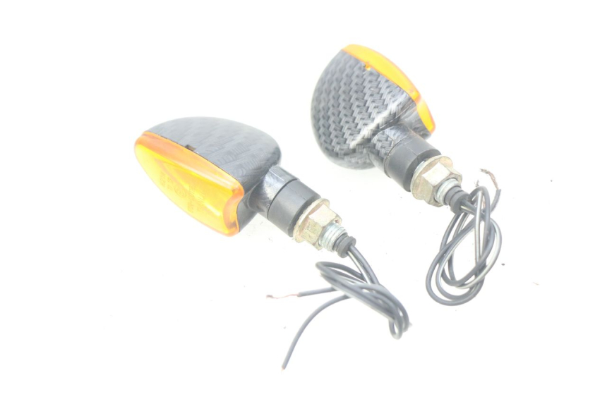 photo de VOORKNIPPERLICHT PEUGEOT LUDIX 50 (2008 - 2017) - Detail van het onderdeel