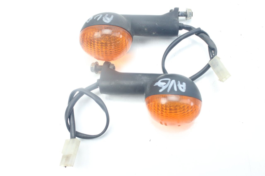 photo de VOORKNIPPERLICHT PEUGEOT LUDIX SNAKE 2T 50 (2004 - 2014) - Detail van het onderdeel