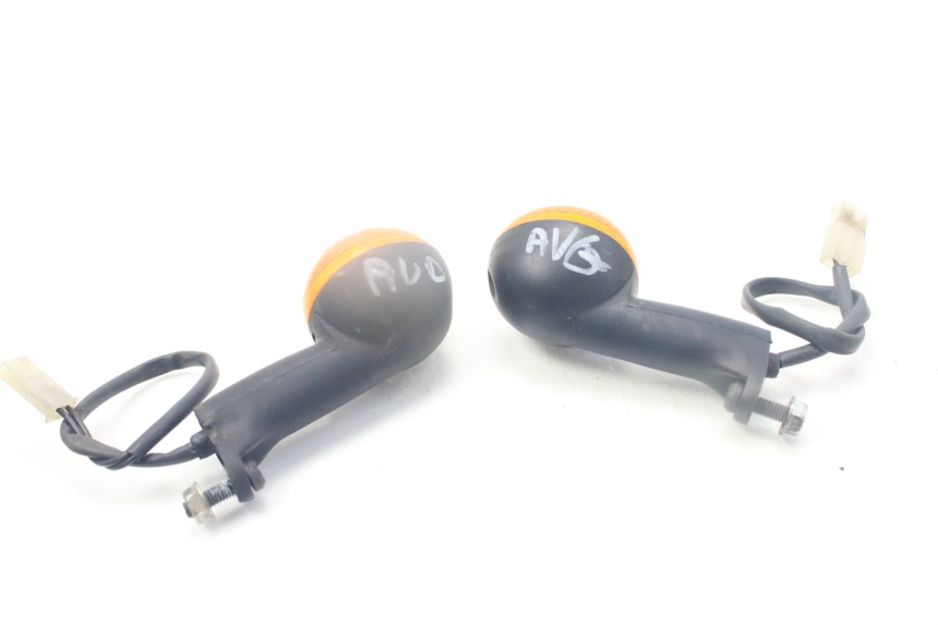 photo de VOORKNIPPERLICHT PEUGEOT LUDIX SNAKE 2T 50 (2004 - 2014) - Technische close-up