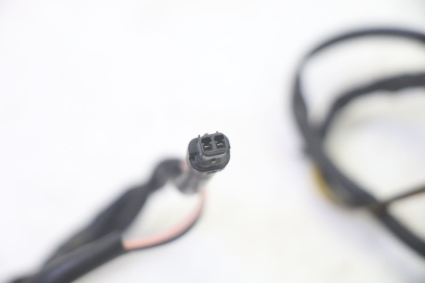 photo de VOORKNIPPERLICHT PIAGGIO MP3 RL 250 (2006 - 2010) - Staat van het oppervlak