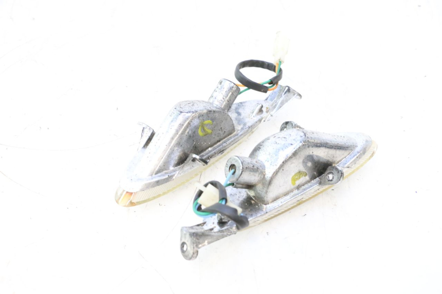 photo de VOORKNIPPERLICHT TNT MOTOR ROMA 10' 2T 50 (2011 - 2018) - Andere kijkhoek