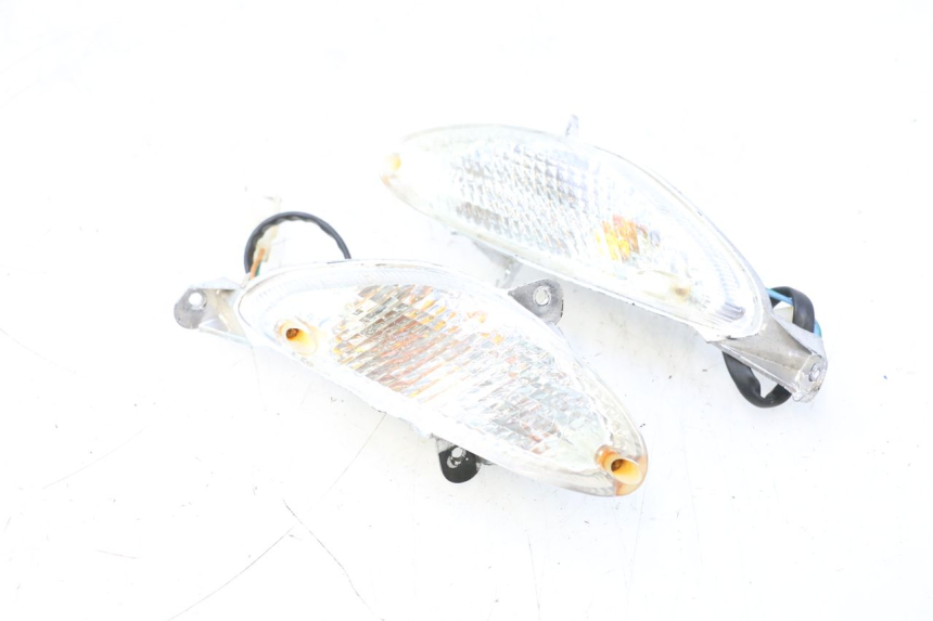 photo de VOORKNIPPERLICHT TNT MOTOR ROMA 10' 2T 50 (2011 - 2018) - Technische close-up