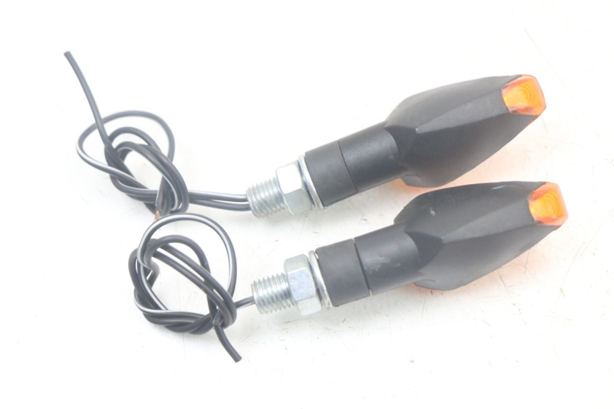 photo de VOORKNIPPERLICHT DERBI SENDA SM X-TREME 50 (2006 - 2010) - Gecontroleerd onderdeel