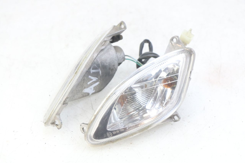 photo de VOORKNIPPERLICHT SYM SYMPHONY 125 (2009 - 2015) - Bevestigingspunten
