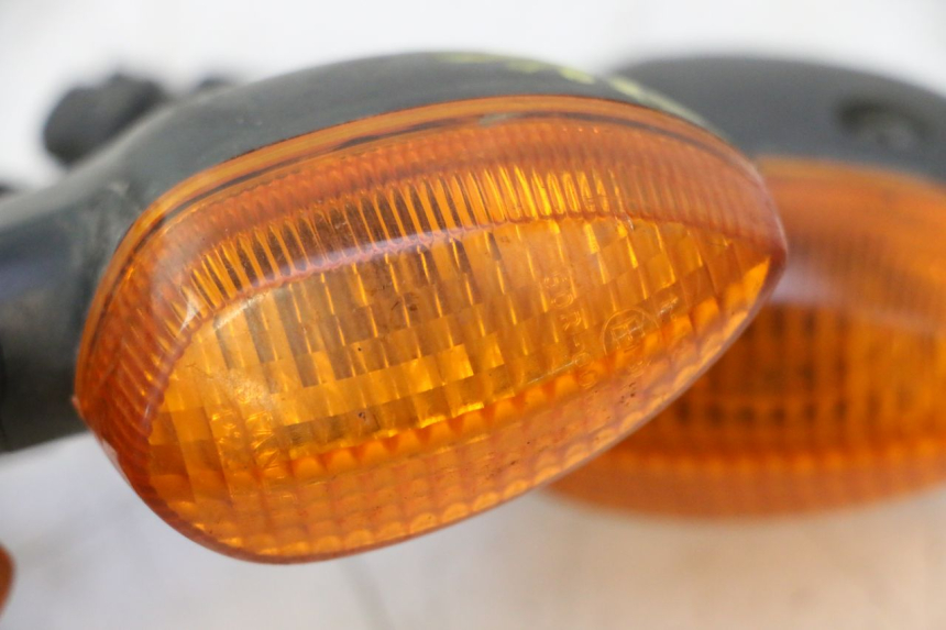 photo de VOORSTE RICHTINGAANWIJZER YAMAHA TDM ABS 900 (2002 - 2014) - Gecontroleerd onderdeel