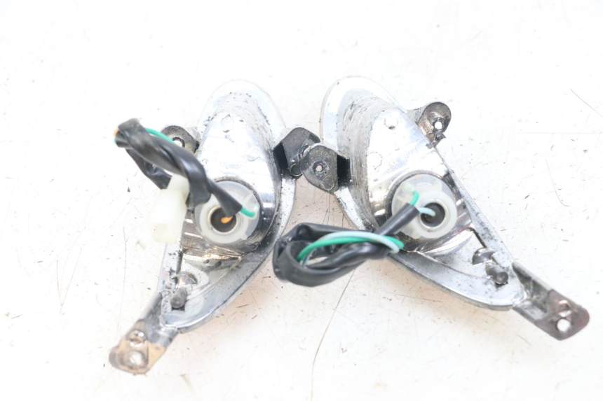 photo de VOORKNIPPERLICHT BAOTIAN TRAVEL SPIRIT 50 (2010 - 2012) - Andere kijkhoek