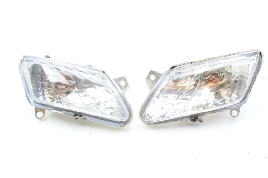 photo de VOORKNIPPERLICHT YAMAHA XMAX X-MAX 125 (2006 - 2009) - Detail van het onderdeel