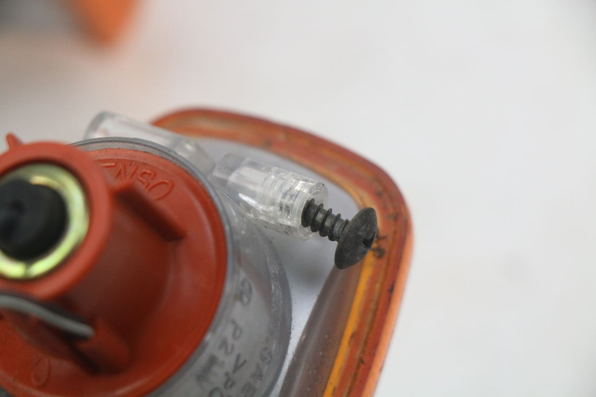 photo de VOORKNIPPERLICHT SUZUKI XF FREEWIND 650 (1997 - 2003) - Detail van het onderdeel