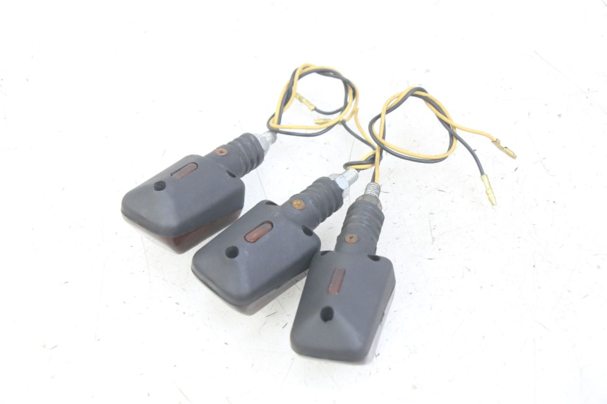 photo de VOORKNIPPERLICHT YAMAHA XJN DIVERSION 600 (2000 - 2003) - Andere kijkhoek