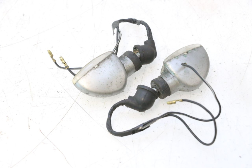 photo de VOORSTE RICHTINGAANWIJZER YAMAHA XJR 1300 (1998 - 2002) - Andere kijkhoek
