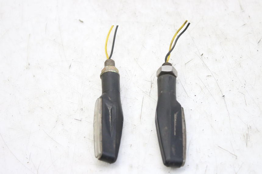 photo de VOORKNIPPERLICHT ZHEJIANG XMOTOS XB-81 50 - Detail van het onderdeel