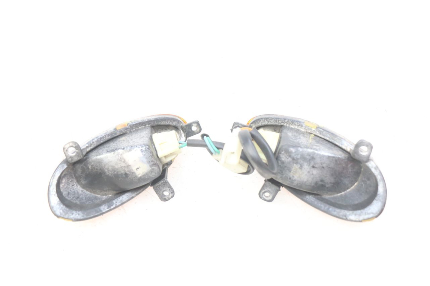 photo de VOORKNIPPERLICHT YIYING YY50QT-10 50 (2007 - 2022) - Technische close-up