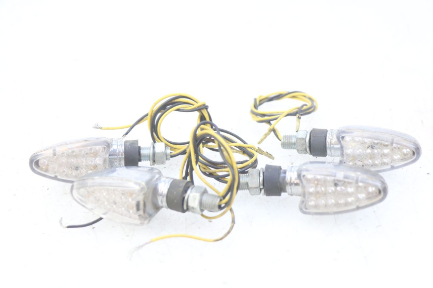 photo de VOORKNIPPERLICHT KAWASAKI ZEPHYR 1100 ( - 1995) - Hoofdaanzicht