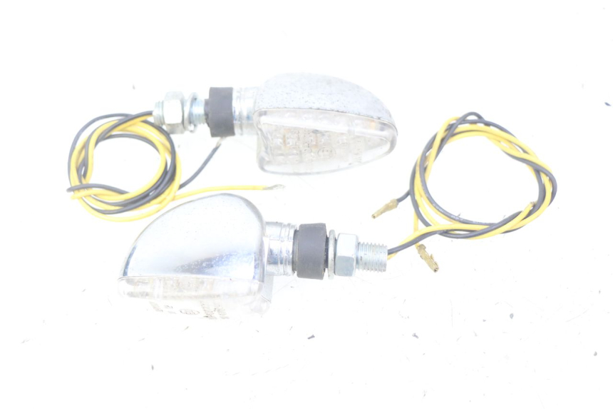 photo de VOORKNIPPERLICHT KAWASAKI ZEPHYR 1100 ( - 1995) - Detail van het onderdeel