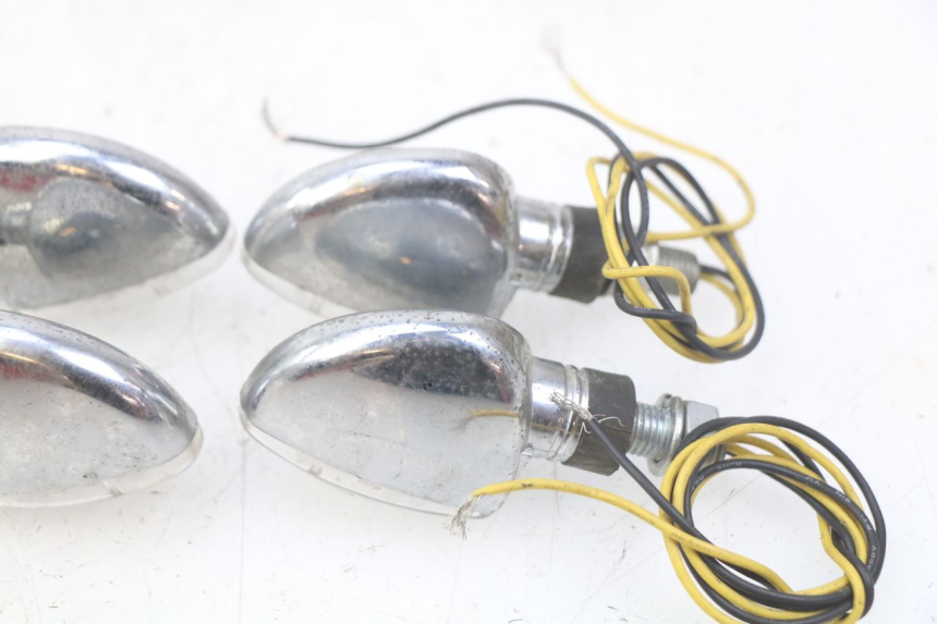 photo de VOORKNIPPERLICHT KAWASAKI ZEPHYR 1100 ( - 1995) - Technische close-up