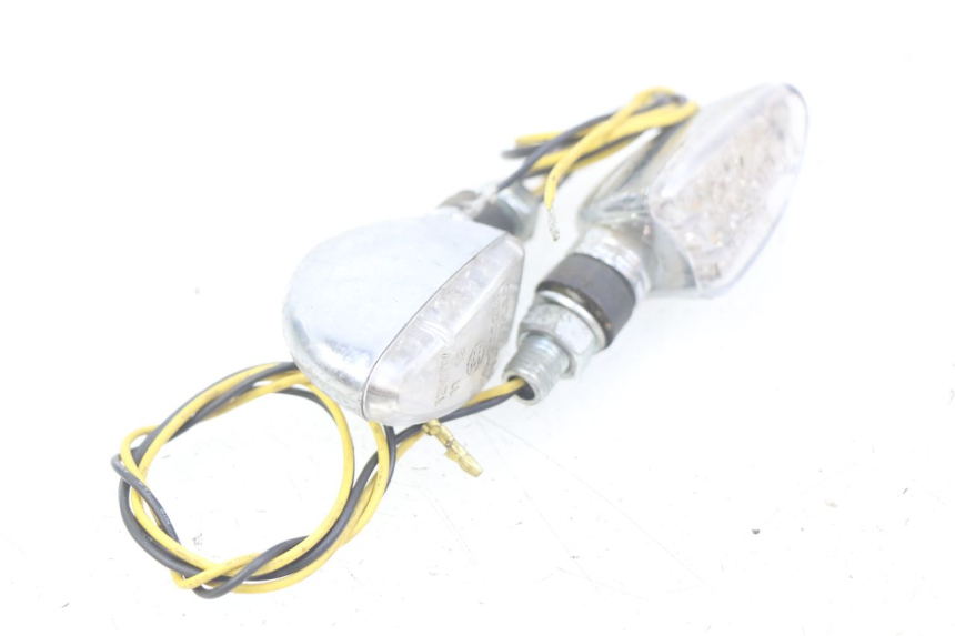 photo de VOORKNIPPERLICHT KAWASAKI ZEPHYR 1100 ( - 1995) - Overzicht