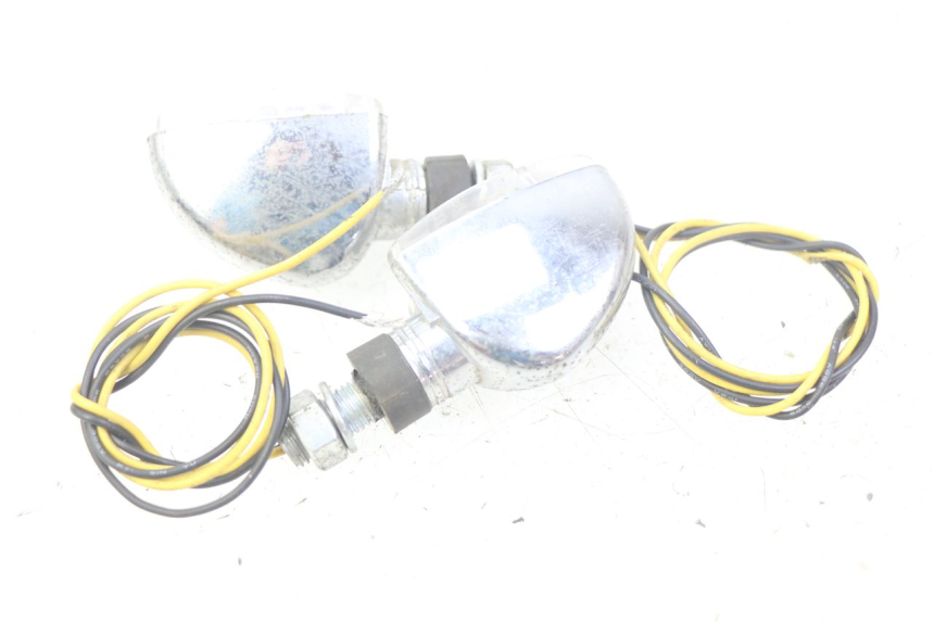 photo de VOORKNIPPERLICHT KAWASAKI ZEPHYR 1100 ( - 1995) - Staat van het oppervlak