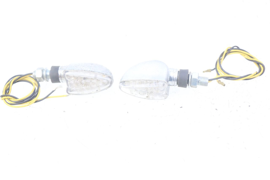 photo de VOORKNIPPERLICHT KAWASAKI ZEPHYR 1100 ( - 1995) - Markeringen en referenties