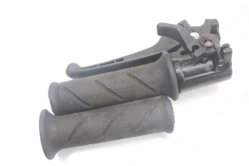 photo de RECHTER REMHEVEL PEUGEOT 103 VOGUE VS2 50 (2004 - 2017) - Andere kijkhoek