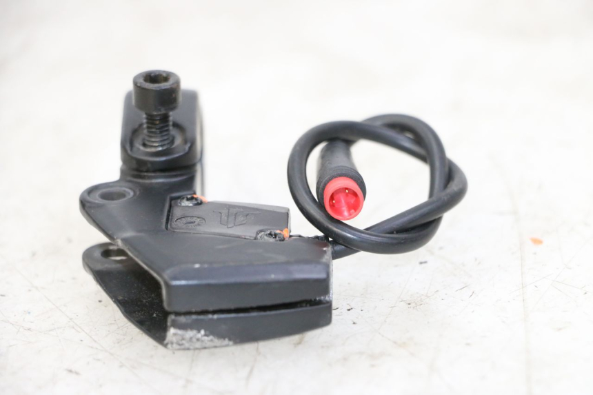 photo de LINKER REMHEVEL URBANGLIDE E-CROSS PRO 1 - Detail van het onderdeel
