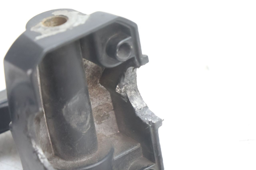 photo de LINKER REMHEVEL PEUGEOT KISBEE 4T 50 (2010 - 2017) - Bevestigingspunten