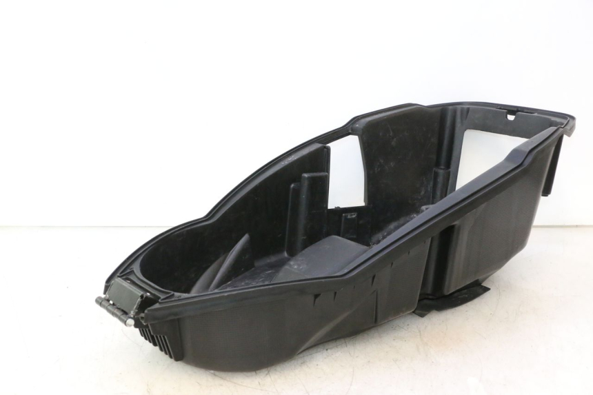 photo de ZADeltaselbox PEUGEOT CITYSTAR 2T 50 (2018 - 2021) - Technische close-up