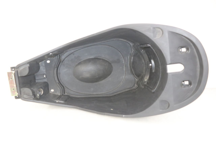 photo de ZADeltas Koffer PEUGEOT E-VIVACITY 1 (2012 - 2018) - Staat van het oppervlak