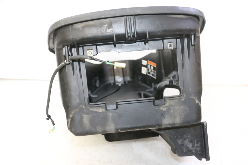 photo de ZADeltas Koffer HONDA FES S-WING SWING ABS 125 (2007 - 2015) - Technische close-up