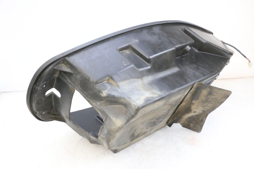 photo de ZADeltas Koffer SYM GTS EVO 125 (2009 - 2013) - Detail van het onderdeel