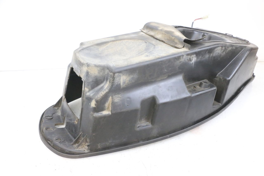 photo de ZADeltas Koffer SYM GTS EVO 125 (2009 - 2013) - Zoom op gebruiksstaat