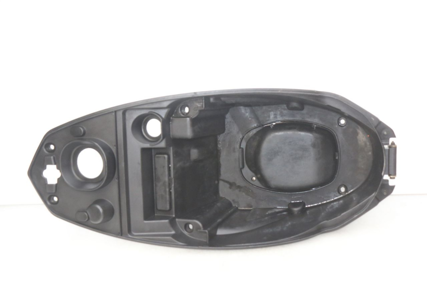 photo de ZADeltasel PEUGEOT KISBEE 2T 50 (2010 - 2017) - Hoofdaanzicht