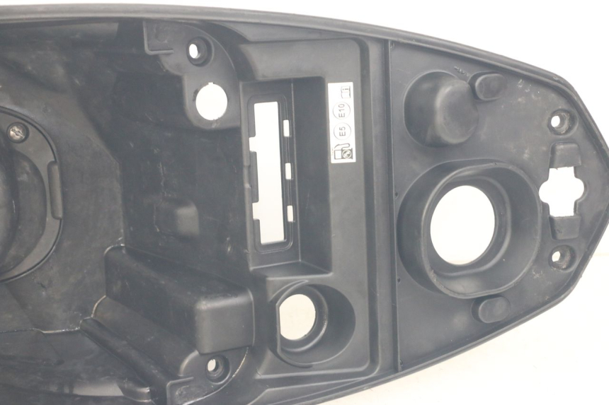 photo de ZADeltas Koffer PEUGEOT KISBEE 2T 50 (2018 - 2022) - Bevestigingspunten