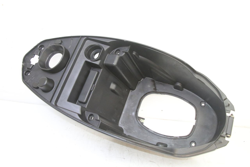 photo de ZADeltasel PEUGEOT KISBEE 2T 50 (2010 - 2017) - Hoofdaanzicht