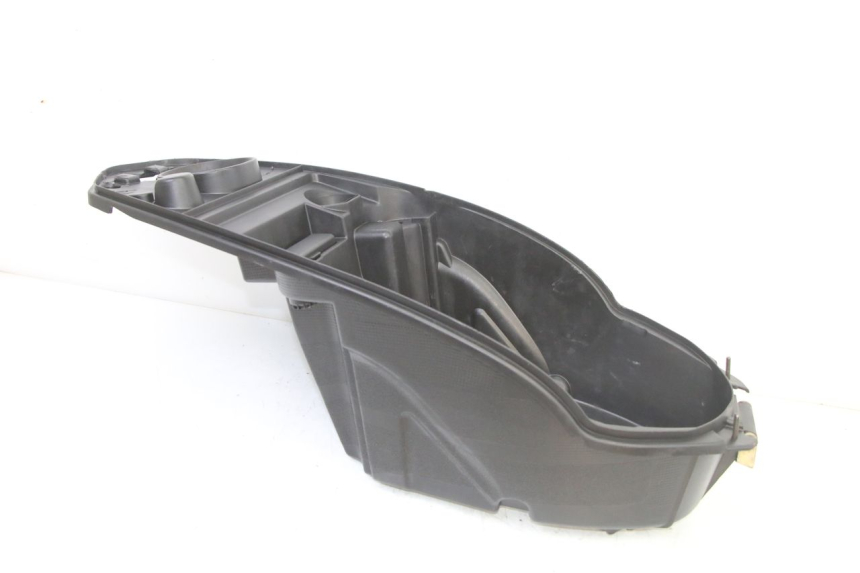 photo de ZADeltasel PEUGEOT KISBEE 2T 50 (2010 - 2017) - Zoom op gebruiksstaat