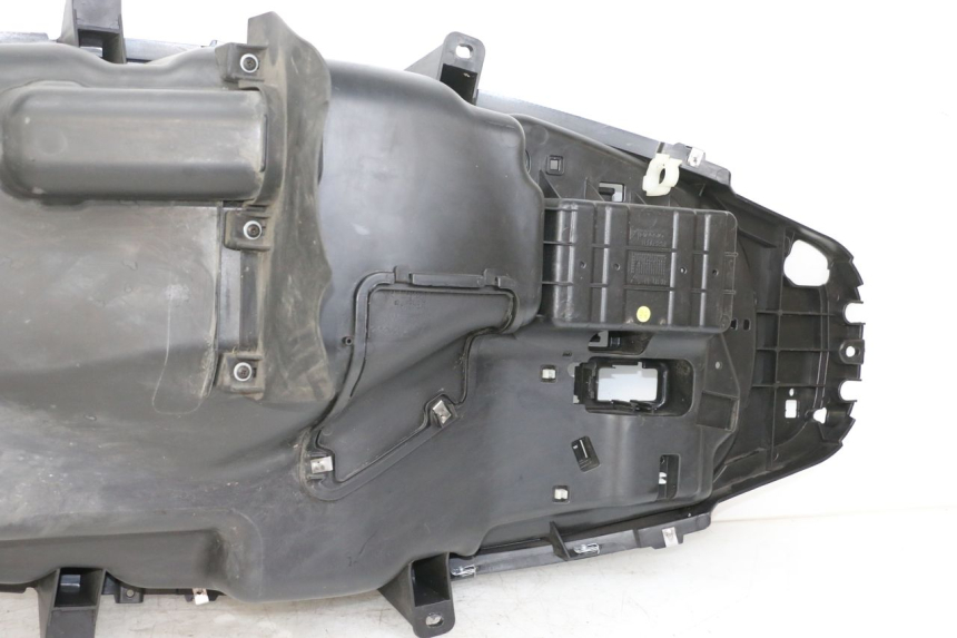 photo de ZADeltaselKoffer PIAGGIO MP3 HPE 350 (2018 - 2020) - Zoom op gebruiksstaat