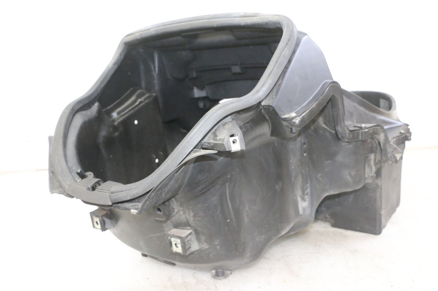 photo de ZADeltasdoos PIAGGIO MP3 LT 300 (2010 - 2016) - Staat van het oppervlak