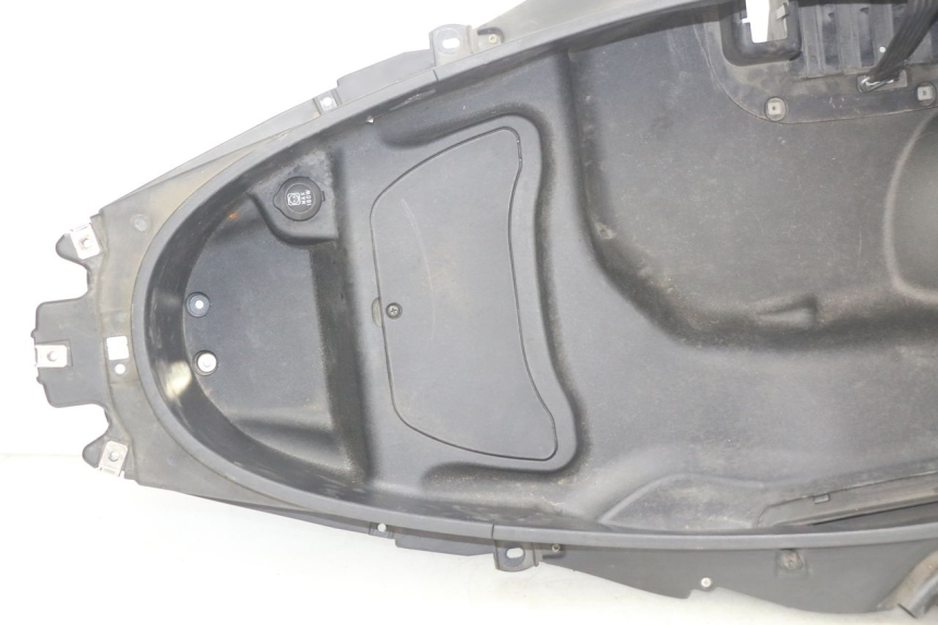 photo de ZADeltasleutelbox PIAGGIO MP3 500 (2011 - 2015) - Staat van het oppervlak